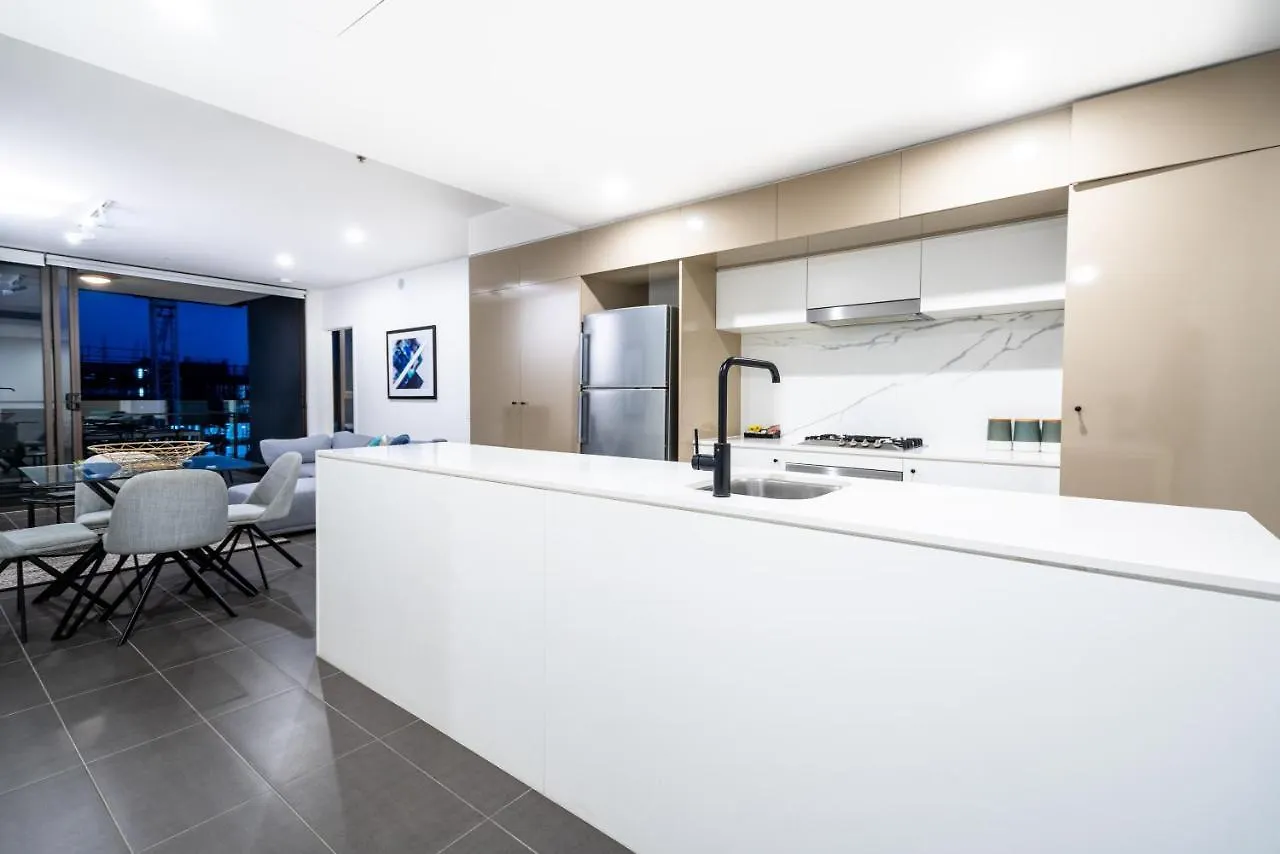 Opera Apartments South Brisbane Aparthotel