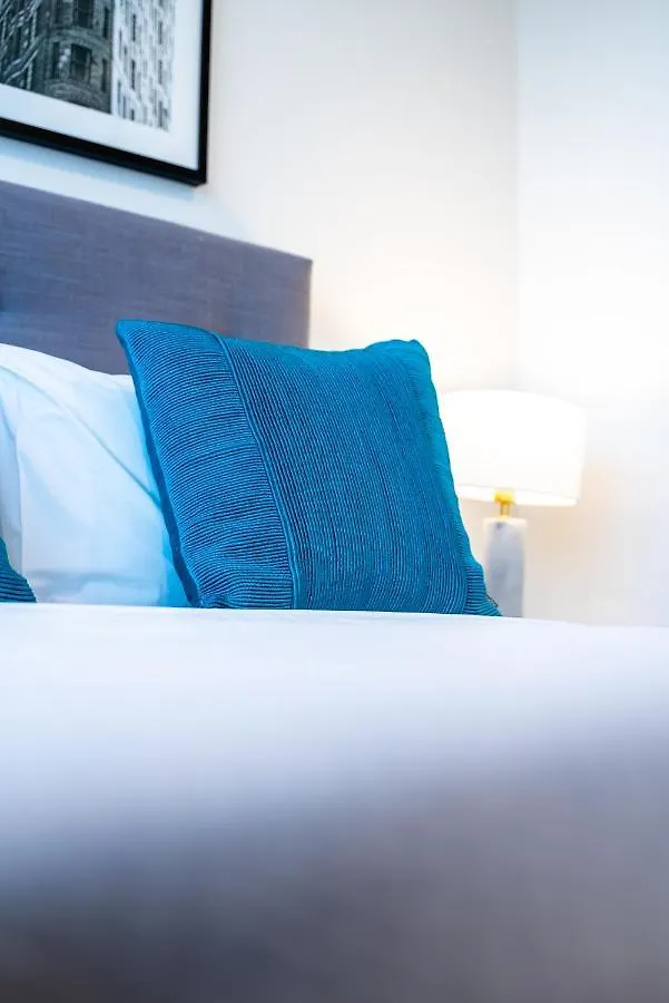 Opera Apartments South Brisbane 4*,  Australia