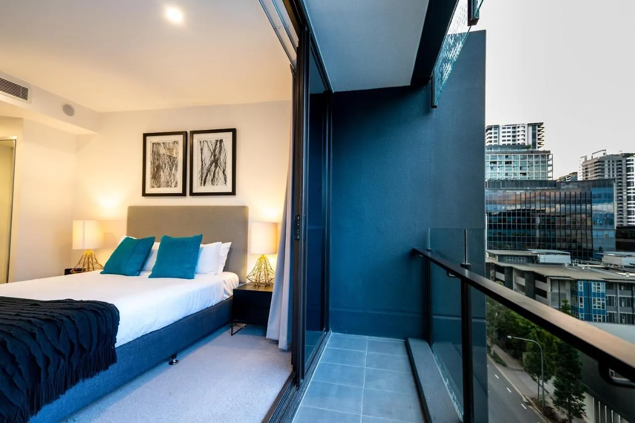 Opera Apartments South Brisbane Aparthotel