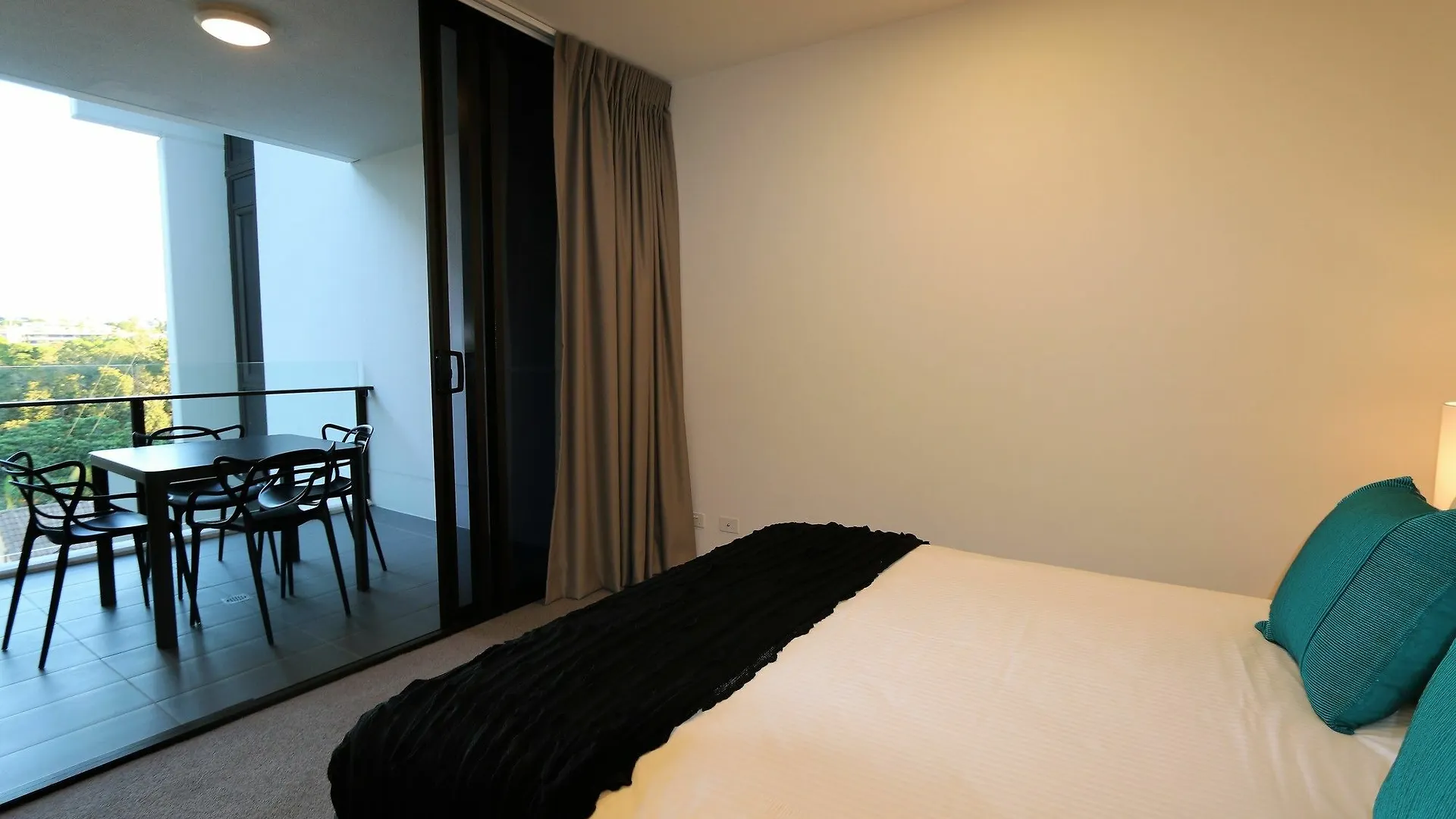 Opera Apartments South Brisbane